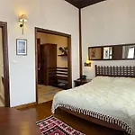 Hotel Mangalemi